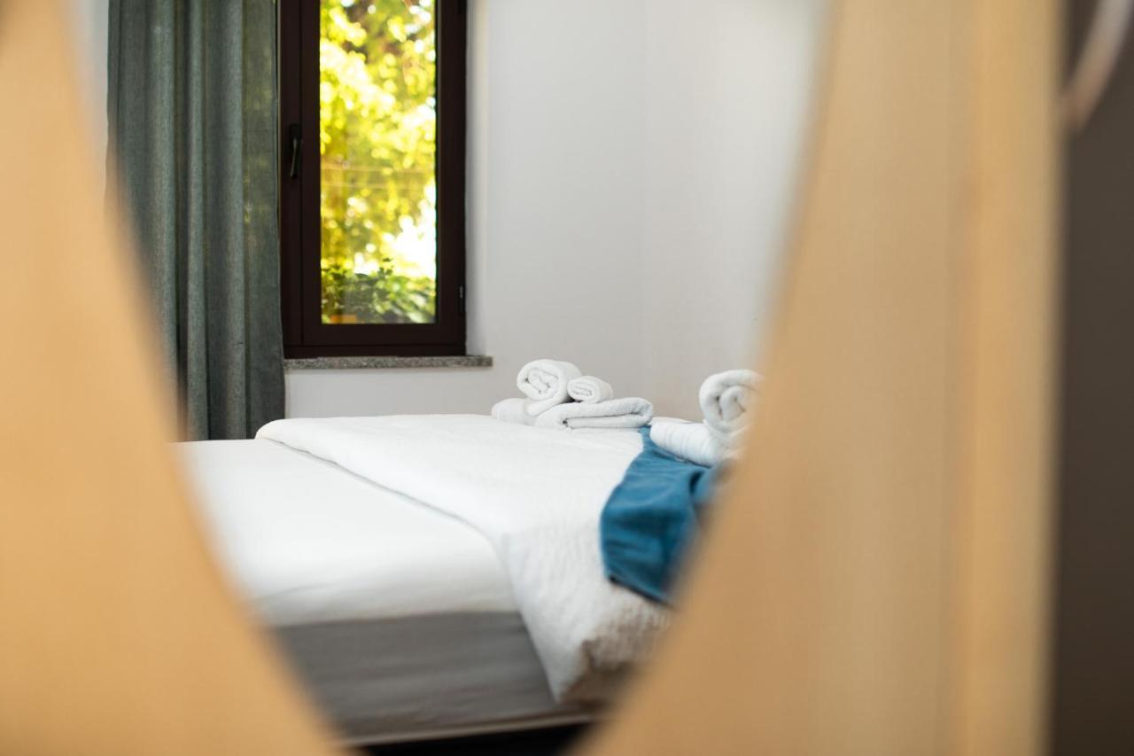 Double Oak Apartment غييكا المظهر الخارجي الصورة